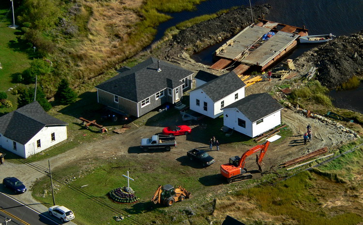 Arnold D'Eon`s house moving project, West Pubnico, Nova Scotia, Oct. 3, 2009 - Ted D'Eon photo